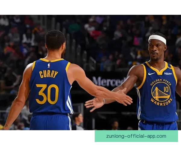 布克格林三节狂砍57分大胜爵士 助太阳稳固排名全力冲击西部前六