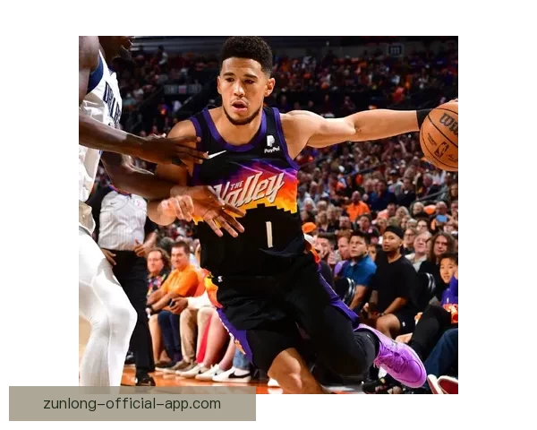 奥格斯堡球员迈克尔·格雷戈里奇体育精神感动全场主动告知裁判无犯规